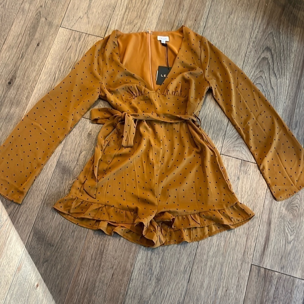 NWT LE LIS | mustard polka dot romper, size small - Picture 1 of 3